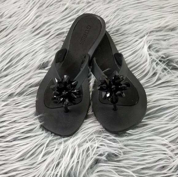 Guess Shoes - 🍒NIB🍒GUESS CRYSTAL SANDALS